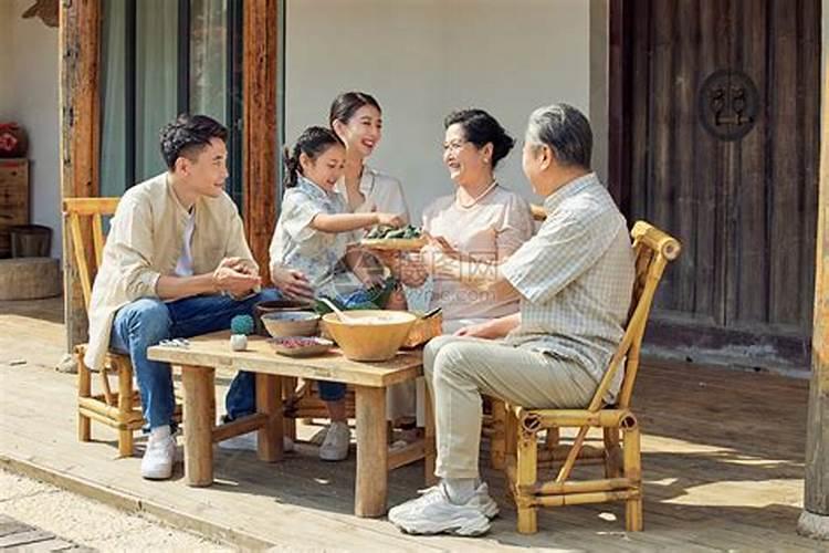 梦见死去的叔叔跟自己说话