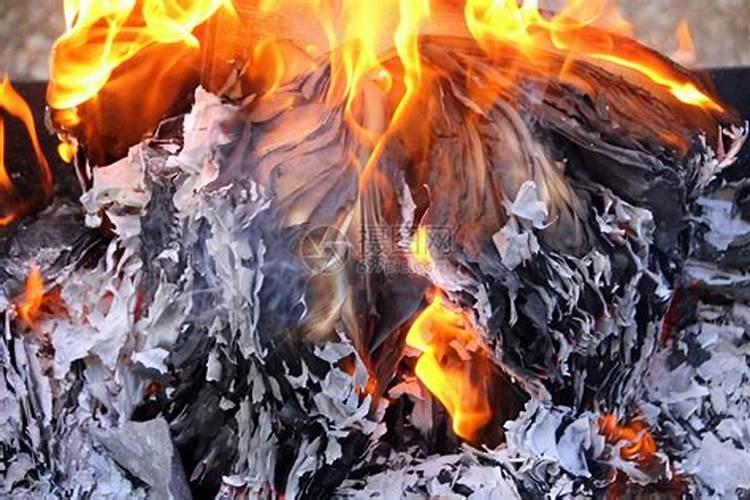 除夕祭祖时着火了是什么征兆？