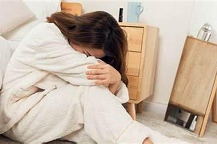 女人梦见自己毁容了是什么意思