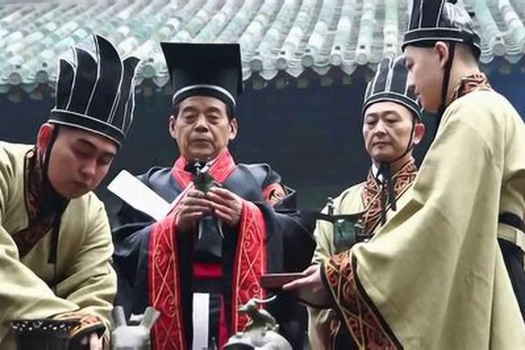 中元节是提前烧纸还是当天烧纸