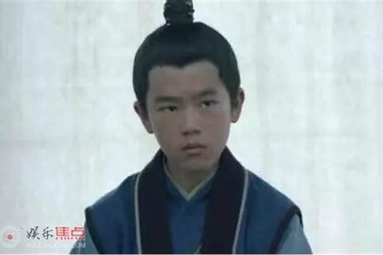 订婚书要写生辰八字吗 订婚书写生辰八字需注意什么