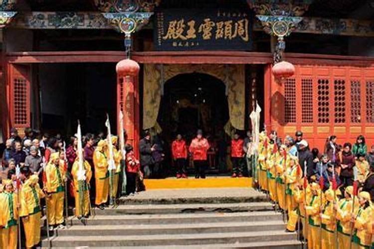 属牛男人和属龙女人相配吗