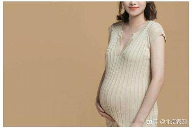 梦到女朋友出轨是什么意思