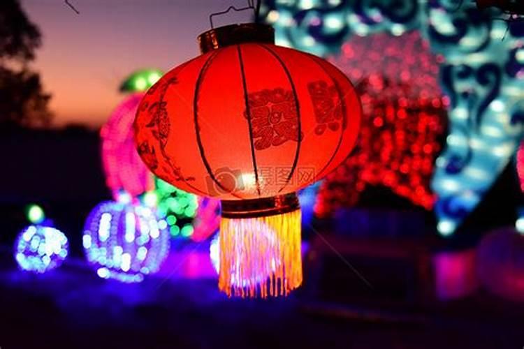 元宵节为什么有赏灯的习俗 元宵节赏灯的寓意