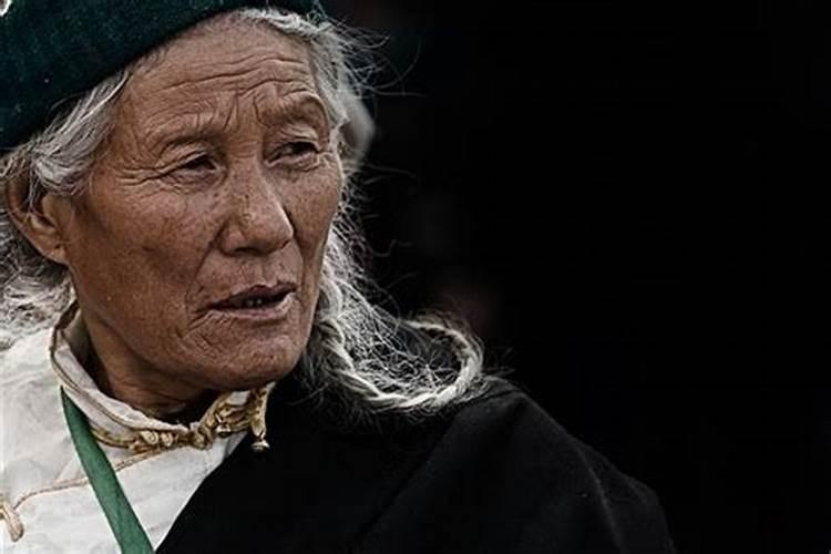 梦见死人拉我走但是我不走什么意思