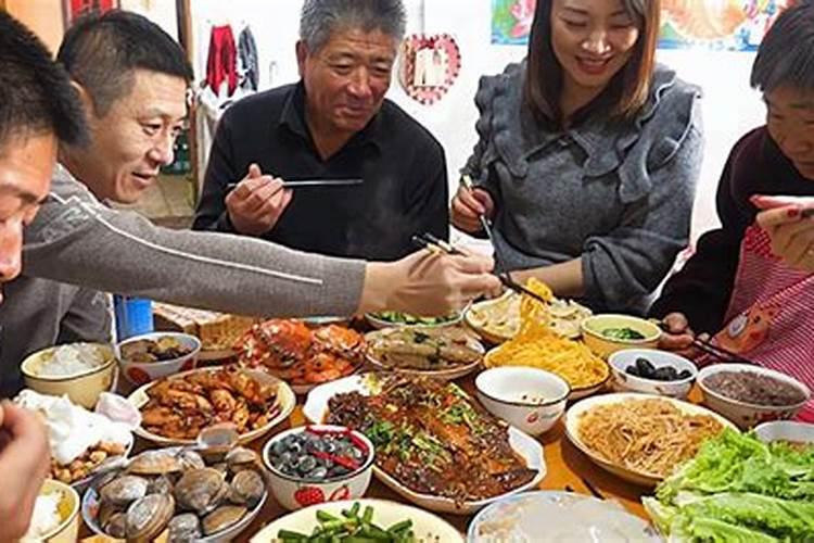 梦见爸爸来我家吃饭的预兆