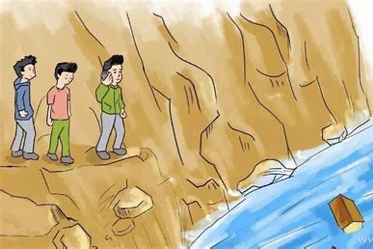 梦到涨水自己往高处跑是什么预兆？