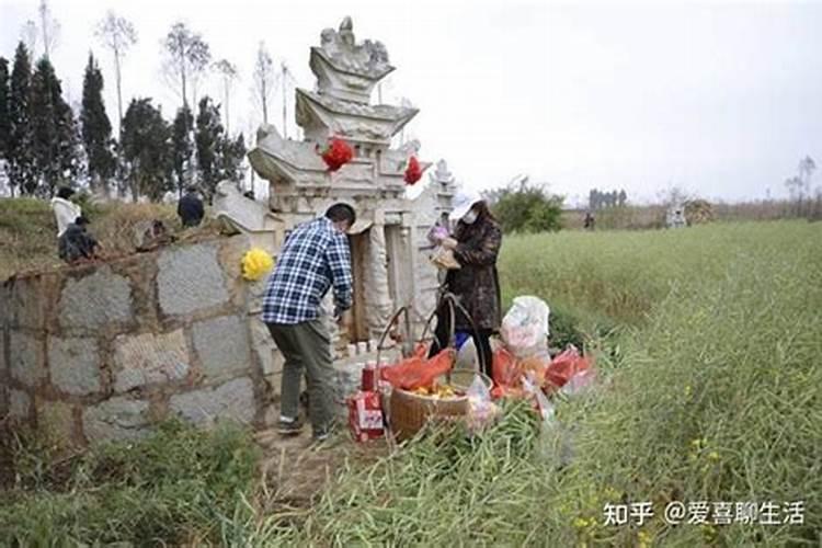 梦见老人住院