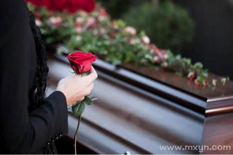 周公解梦:如果梦见亲人死了被送入火葬场是什么兆头？