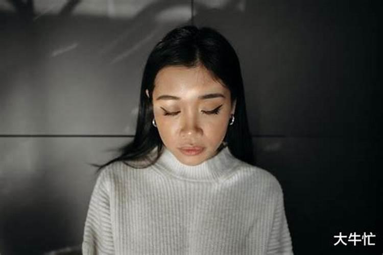 梦见吃饭遇见表弟表姐
