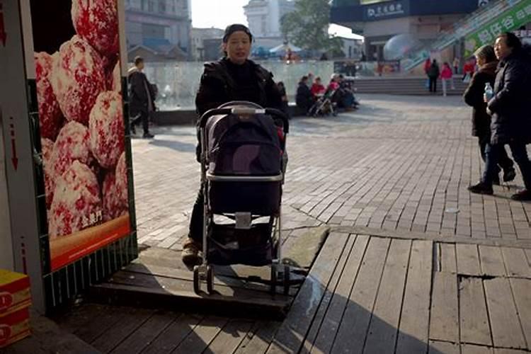 庚子鼠年冬至出生的女宝宝取名应该注意什么