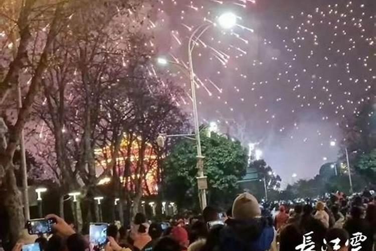 正月十五在哪里放烟花