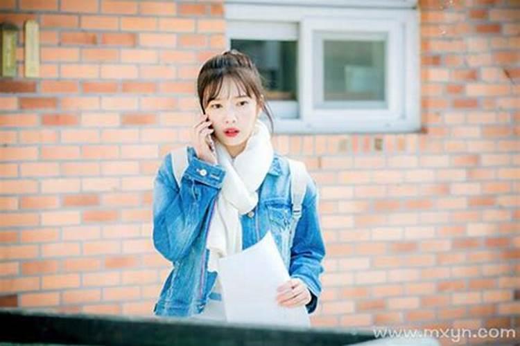 梦见女人要跟我回家是什么意思