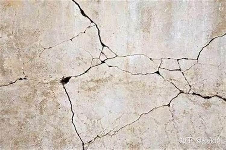梦见房子裂缝是什么意思
