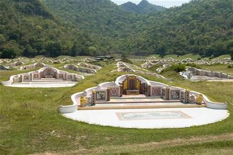 梦见坟地被挖的预兆
