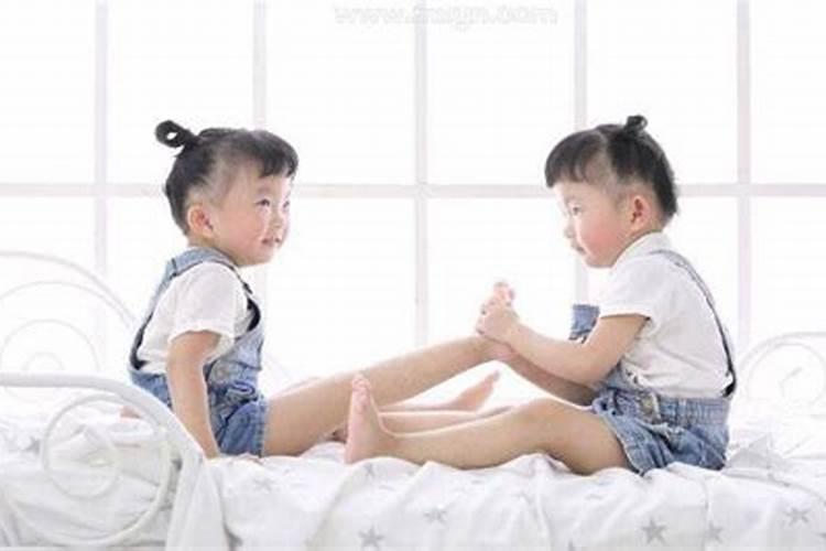 梦见妹妹生了双胞胎女儿的预兆