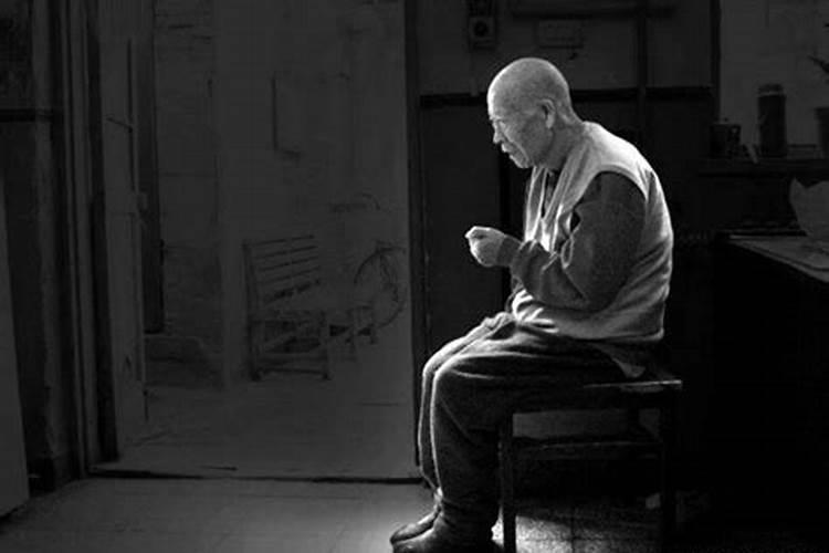 梦见死去的父母又活了的预兆