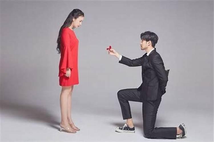 梦见孕妇下面流血