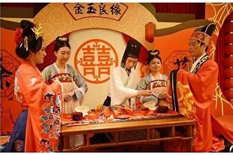 官杀混杂的女命