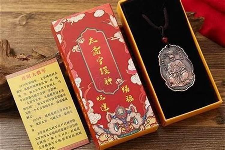 梦见弟弟结婚不顺利,而且弟弟不高兴