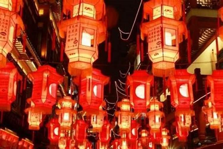 武汉元宵节的风俗有哪些