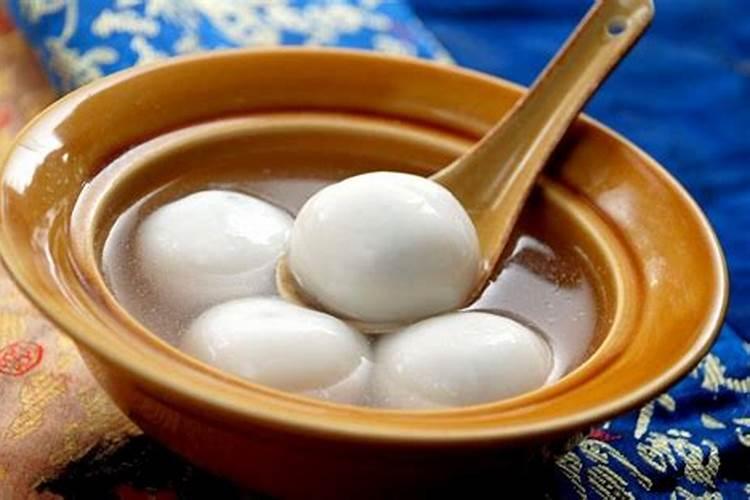 冬至吃汤圆寓意是什么意思冬至吃汤圆是哪里的风俗