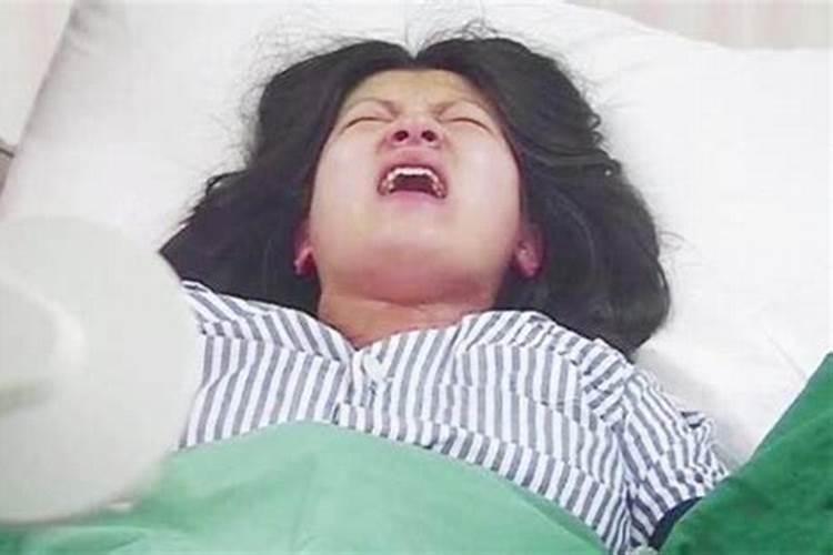 梦见自己怀孕并且生下孩子