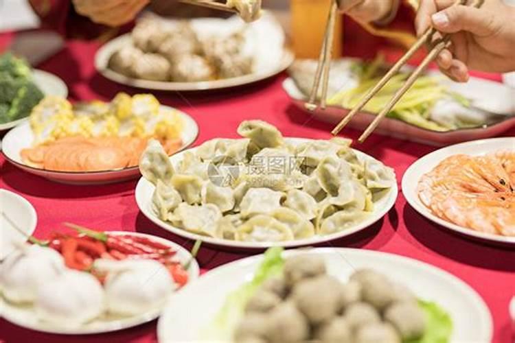 2024北方小年时间是在哪一天 过小年吃什么食物