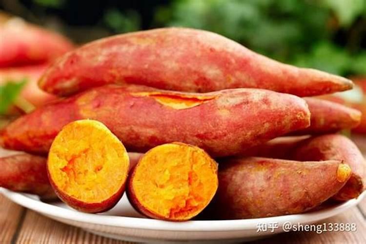 梦见和别人一起吃红薯