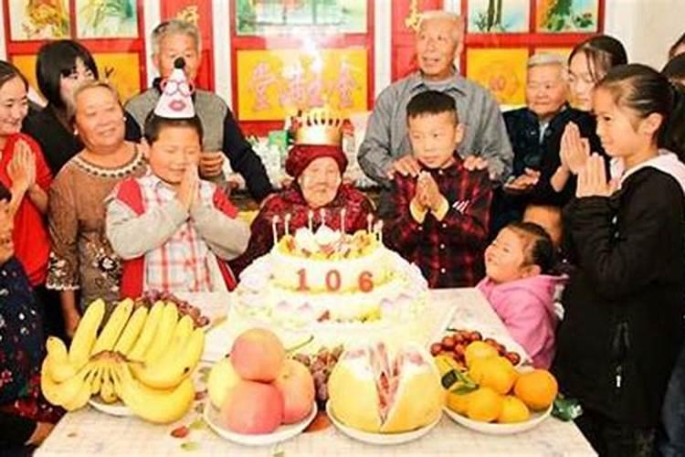 农村六七十岁的老人还下地干农活,你对此的看法是什么？