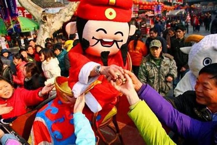 肇庆有什么风俗习惯？