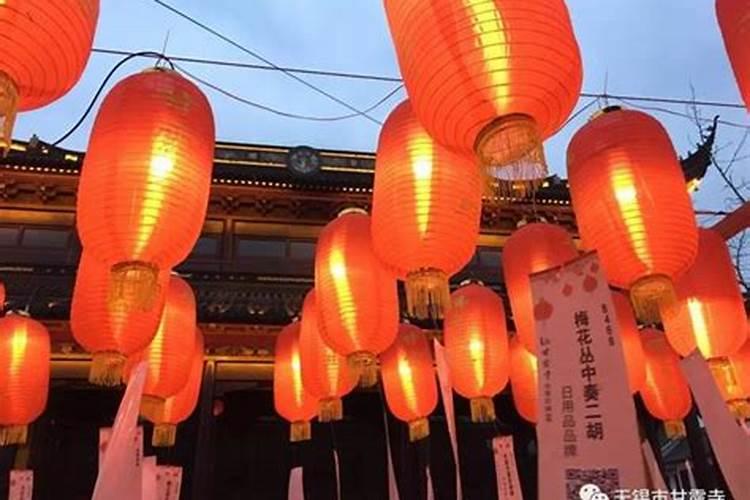 八月十五中秋节都有哪些习俗？