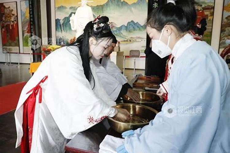 冬至挂纸挂到年什么意思