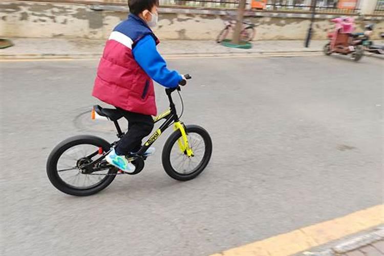 梦见亲哥哥为救人死了