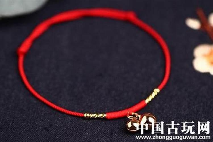 梦见棺材上面绑红绳什么意思。