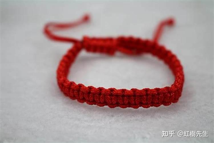 牛年本命年戴的红绳怎么处理,本命年红绳戴左手还是右手