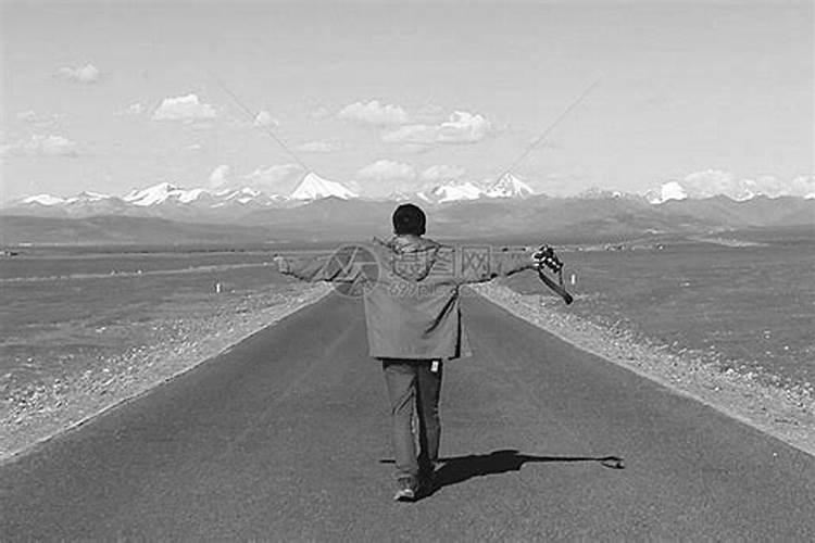 梦到路上有死人挡道是凶还是吉