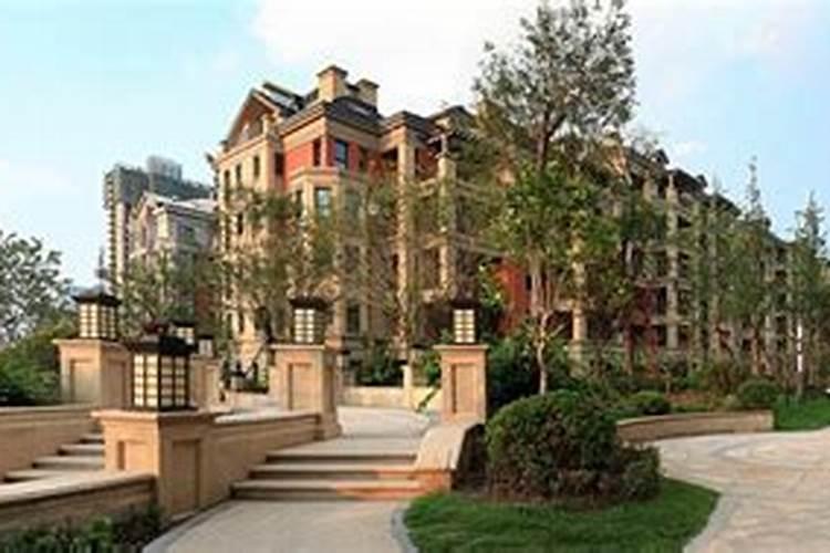 梦见别人家盖房子是什么意思