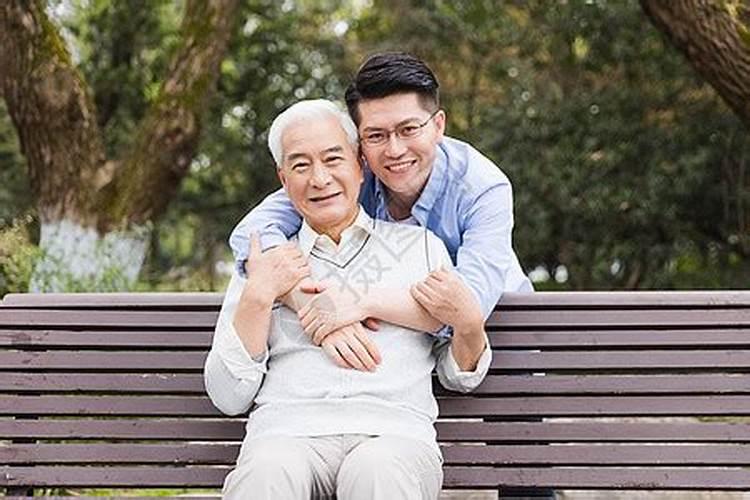 梦见和爸爸有亲密关系的预兆