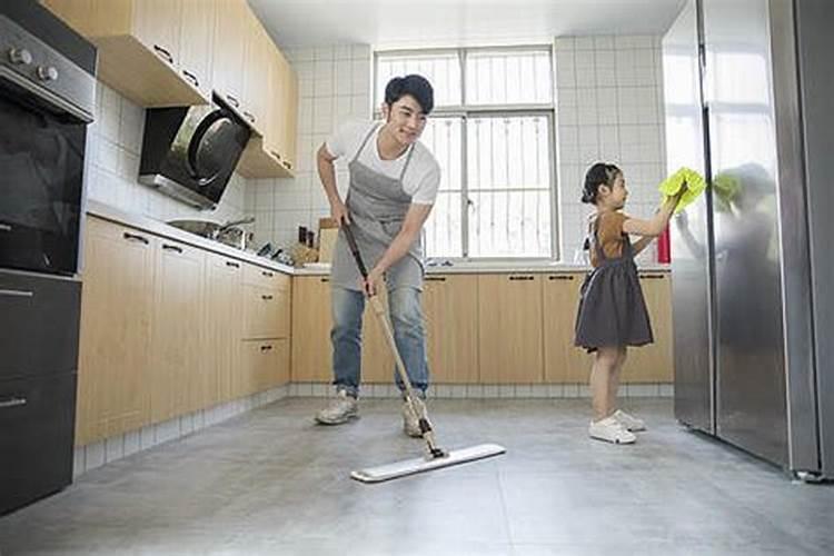 女人梦见搬到破旧的房子
