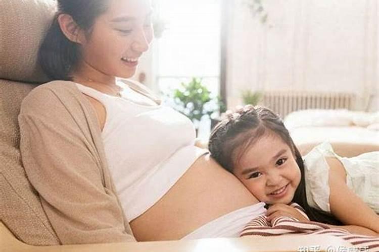 孕妇梦见二胎又生了个女儿