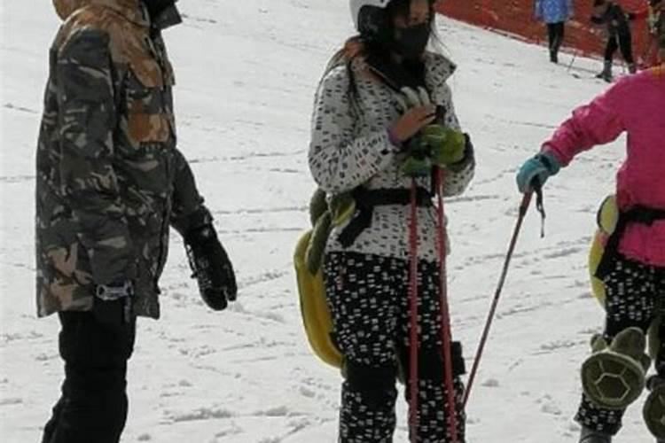 神农架滑雪场春节期间开放吗？我想正月初二去