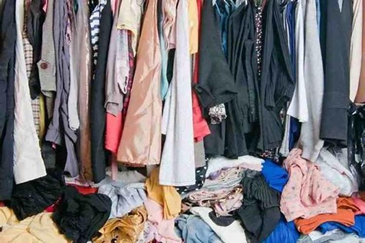 为什么旧衣服不能乱丢？