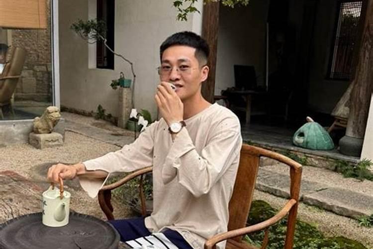 钗钏金命几月出生好