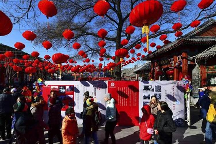 八字不合的两个人能结婚吗,男女八字不合一定不能在一起么