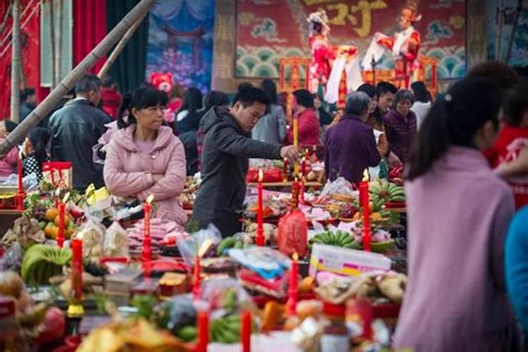 2024年年三十几点是吉时2024年年三十拜神时间