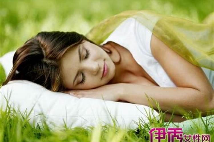 女人梦见死人说话是什么兆头