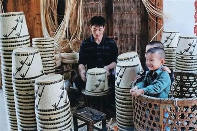 灯盏馃物品的正确读音