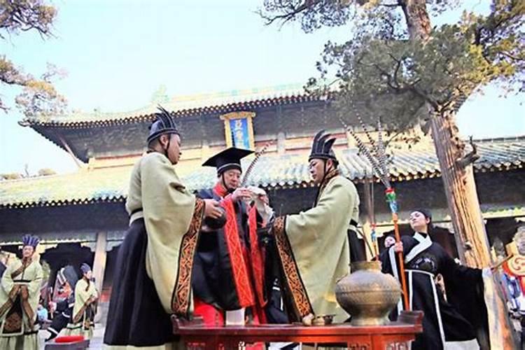 梦见喂死去的亲人吃东西的预兆