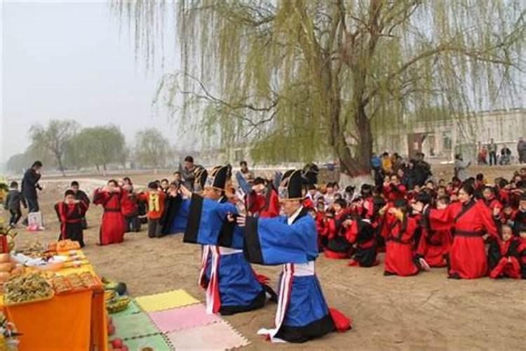 梦见自己拜祭死去的人的预兆